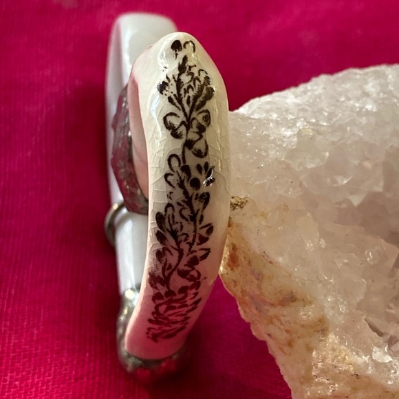 Heart pendant made of 2 tea ☕️ cup handles - Picture 6 of 6